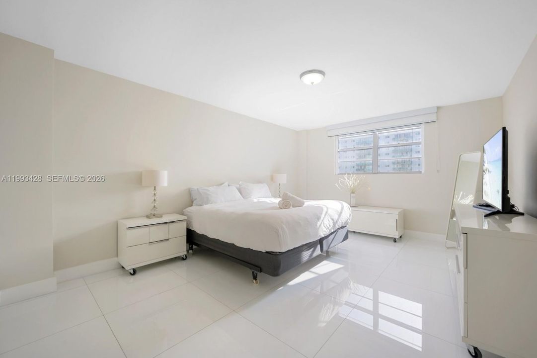 En Venta: $750,000 (3 camas, 2 baños, 1665 Pies cuadrados)