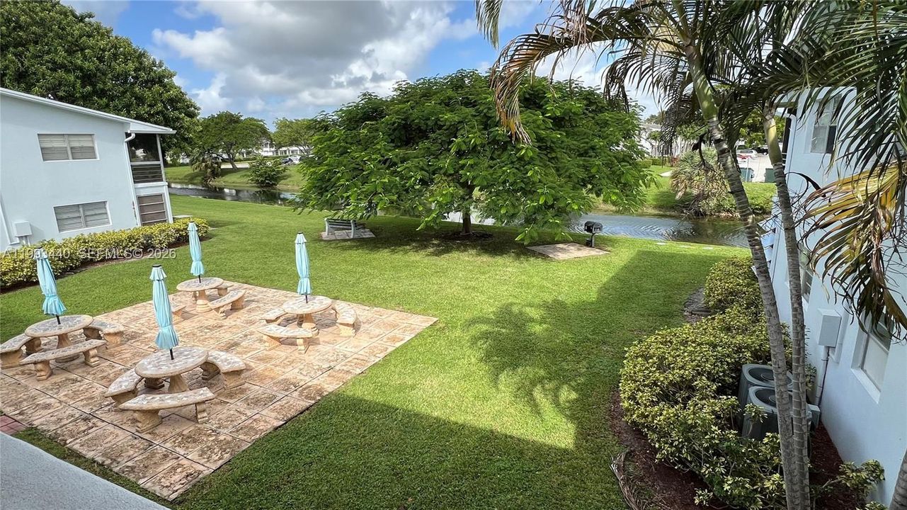 For Rent: $1,350 (1 beds, 1 baths, 585 Square Feet)