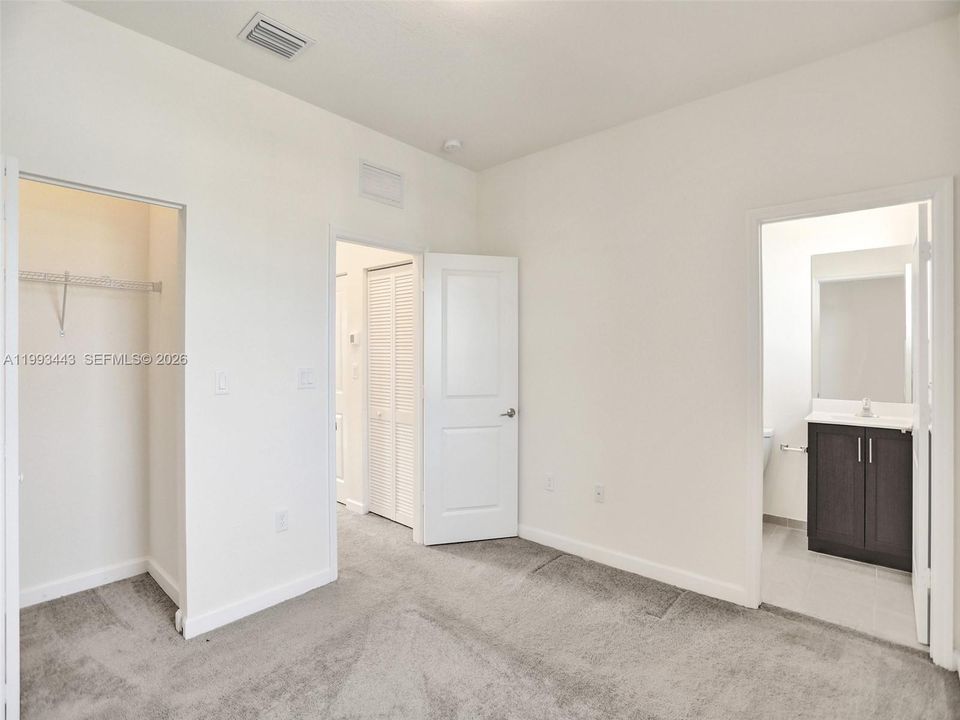 2nd Floor ensuite Bathroom