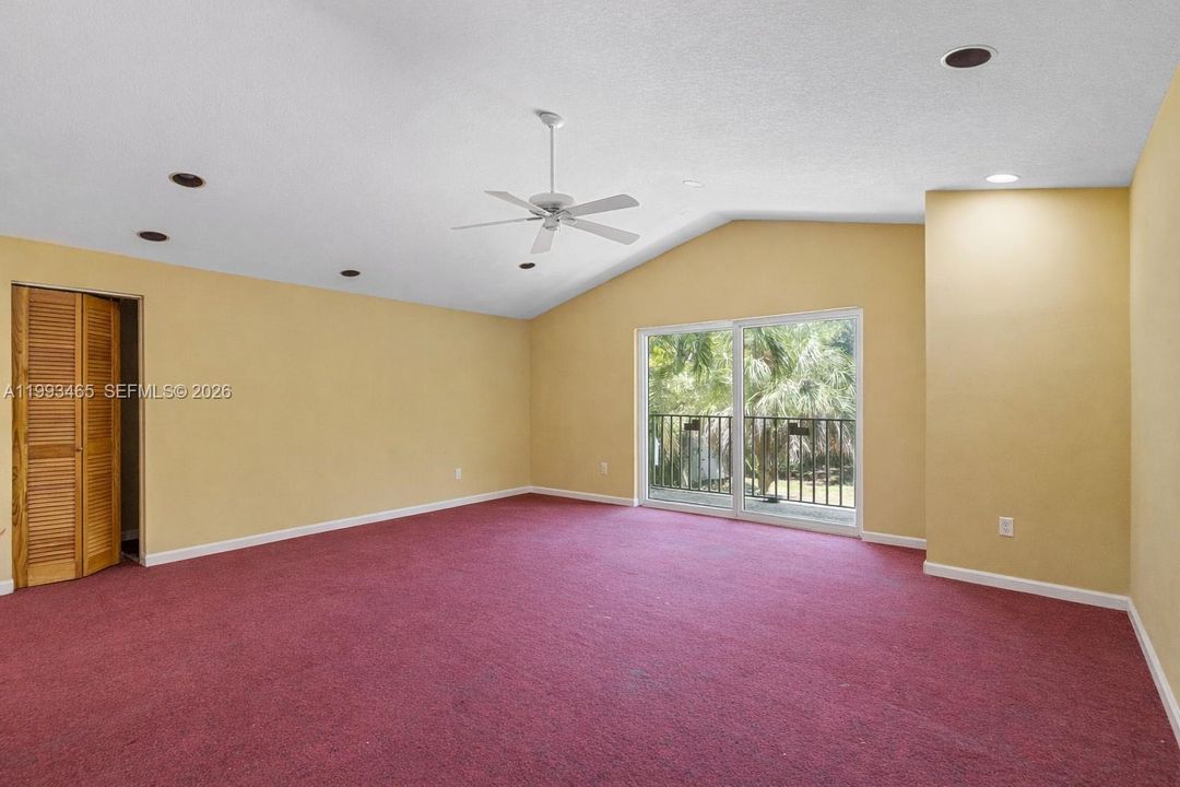 En Venta: $2,250,000 (6 camas, 4 baños, 5151 Pies cuadrados)