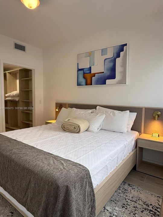 待售: $629,000 (1 贝兹, 1 浴室, 0 平方英尺)