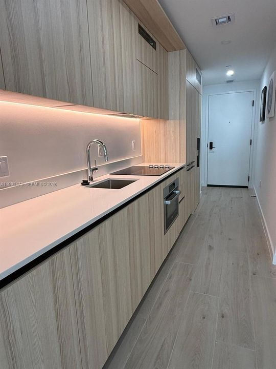 待售: $629,000 (1 贝兹, 1 浴室, 0 平方英尺)