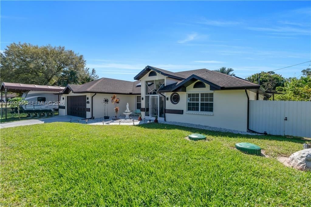 For Sale: $419,000 (3 beds, 2 baths, 1697 Square Feet)