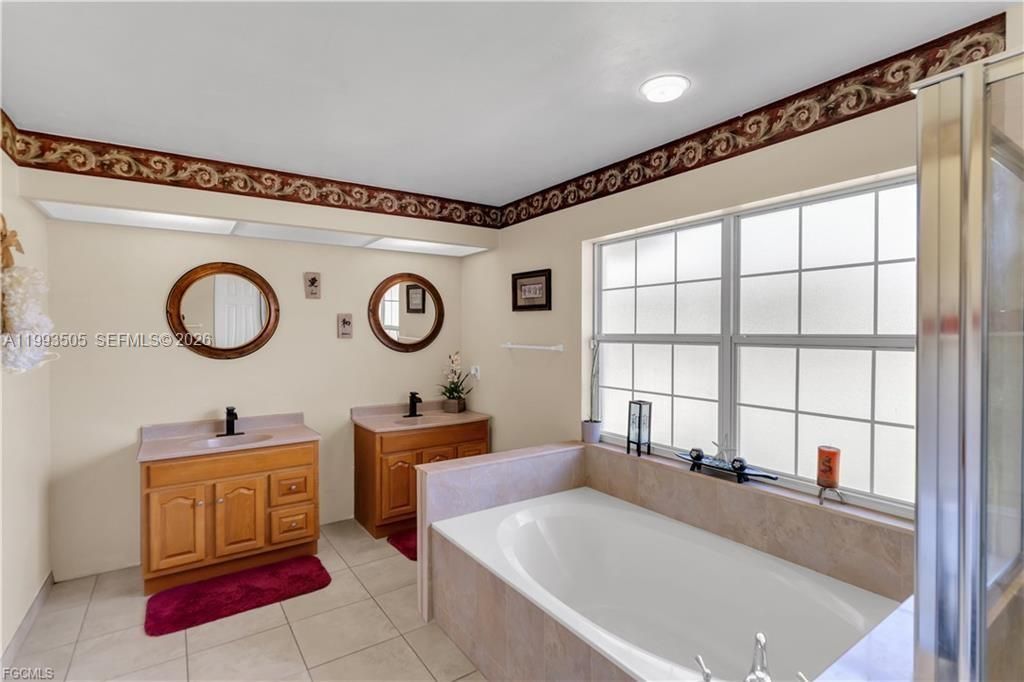 For Sale: $419,000 (3 beds, 2 baths, 1697 Square Feet)