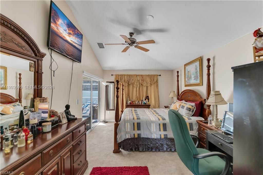 For Sale: $419,000 (3 beds, 2 baths, 1697 Square Feet)