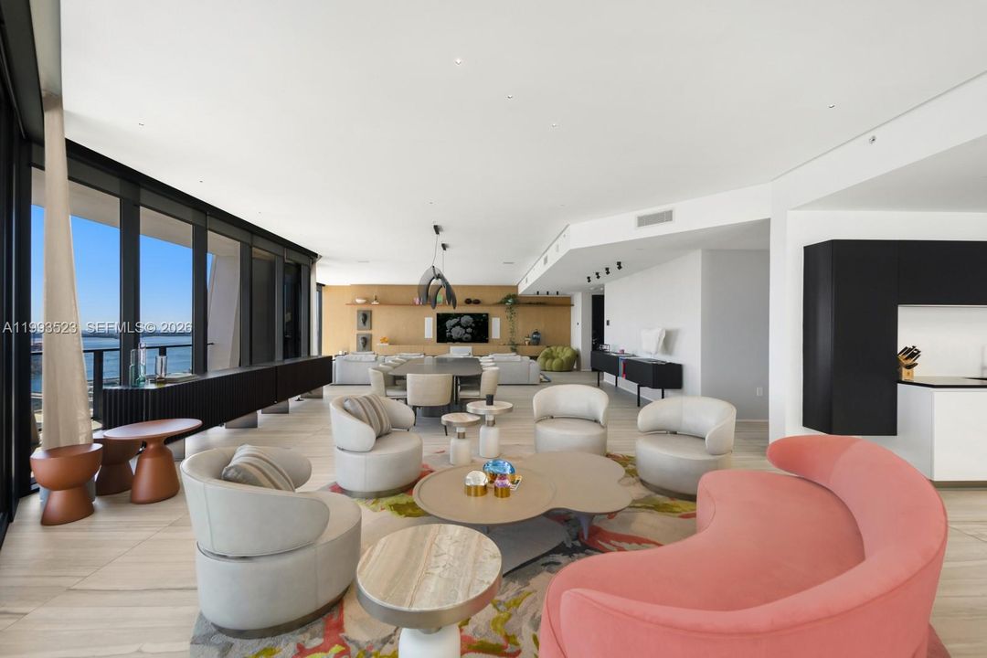 En Venta: $6,800,000 (4 camas, 5 baños, 4600 Pies cuadrados)