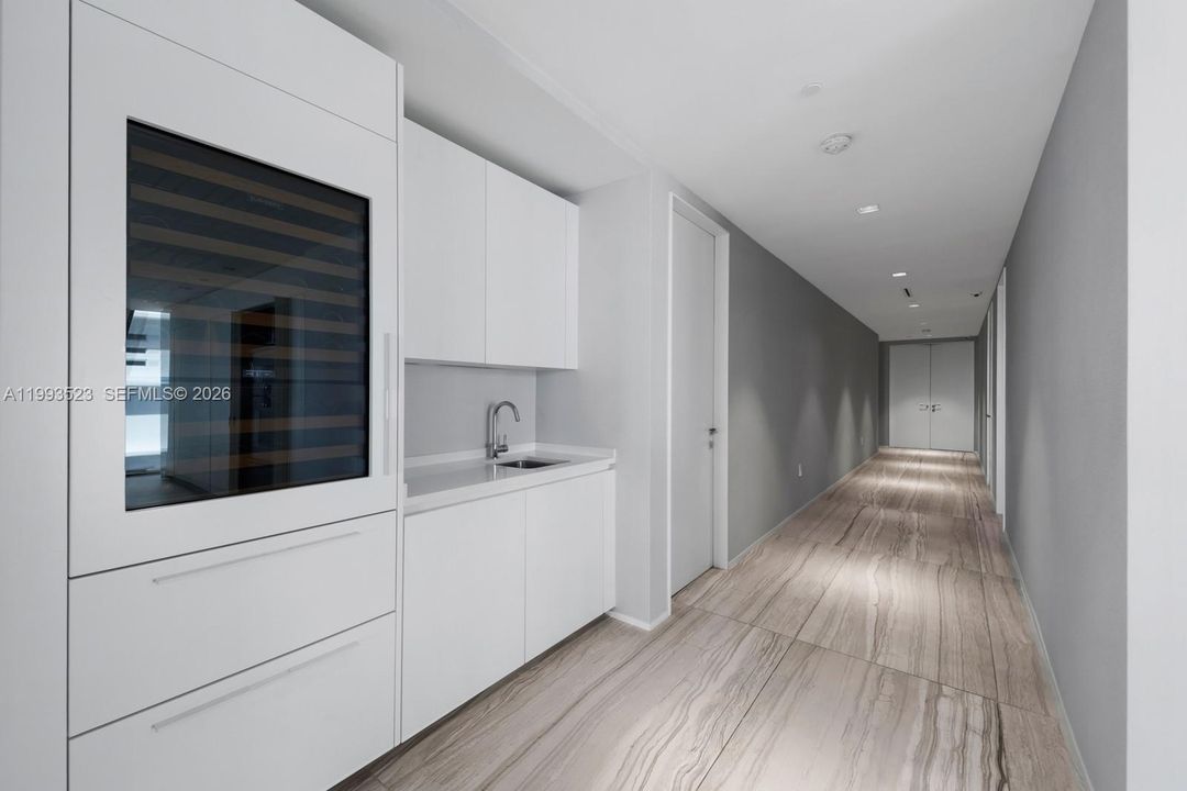 En Venta: $6,800,000 (4 camas, 5 baños, 4600 Pies cuadrados)