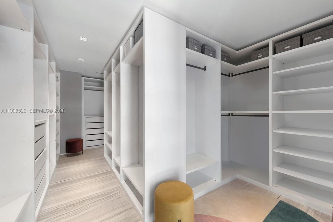 En Venta: $6,800,000 (4 camas, 5 baños, 4600 Pies cuadrados)