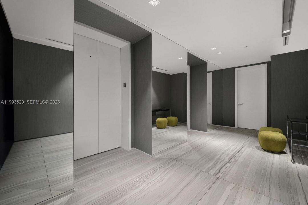 En Venta: $6,800,000 (4 camas, 5 baños, 4600 Pies cuadrados)