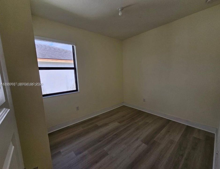 For Sale: $630,000 (4 beds, 3 baths, 1908 Square Feet)