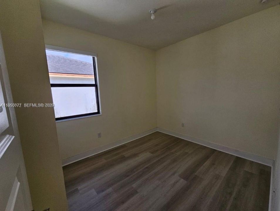 For Sale: $630,000 (4 beds, 3 baths, 1908 Square Feet)