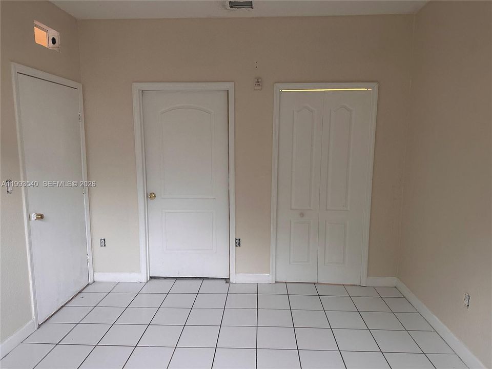 Recently Rented: $1,500 (2 beds, 2 baths, 914 Square Feet)