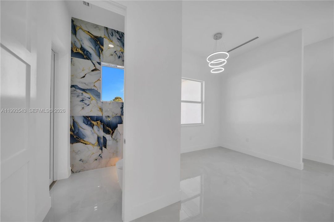 Vendido Recientemente: $459,900 (3 camas, 2 baños, 0 Pies cuadrados)