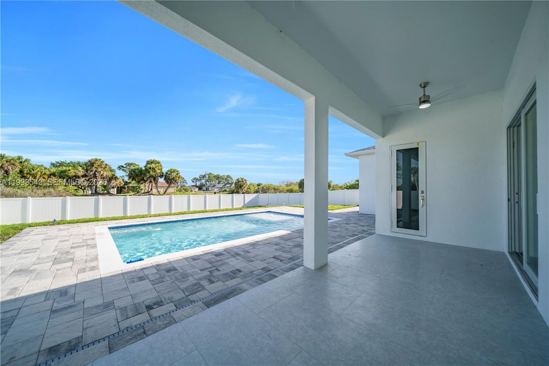Vendido Recientemente: $459,900 (3 camas, 2 baños, 0 Pies cuadrados)