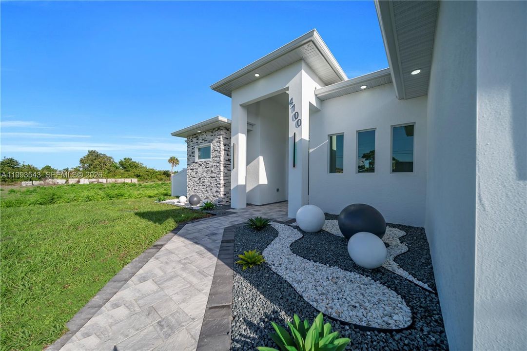 Vendido Recientemente: $459,900 (3 camas, 2 baños, 0 Pies cuadrados)