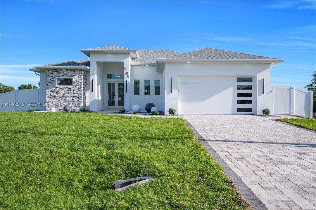 Vendido Recientemente: $459,900 (3 camas, 2 baños, 0 Pies cuadrados)