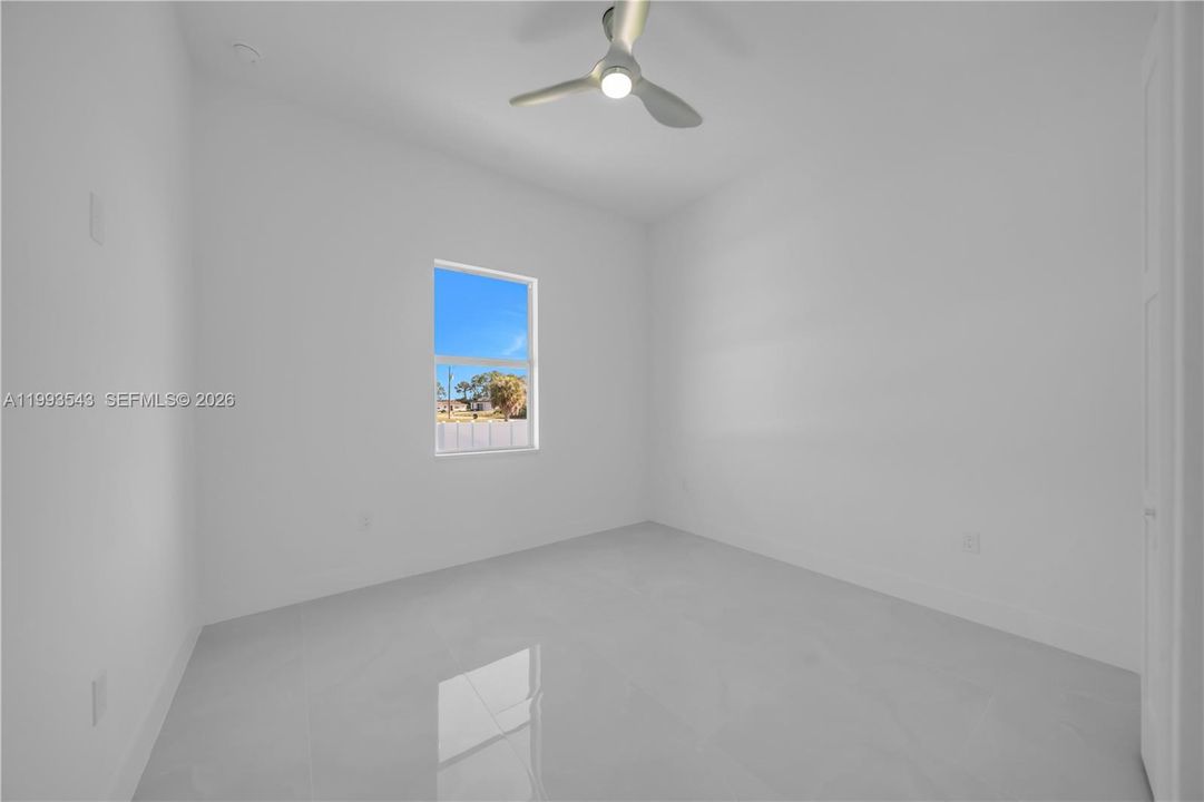 Vendido Recientemente: $459,900 (3 camas, 2 baños, 0 Pies cuadrados)
