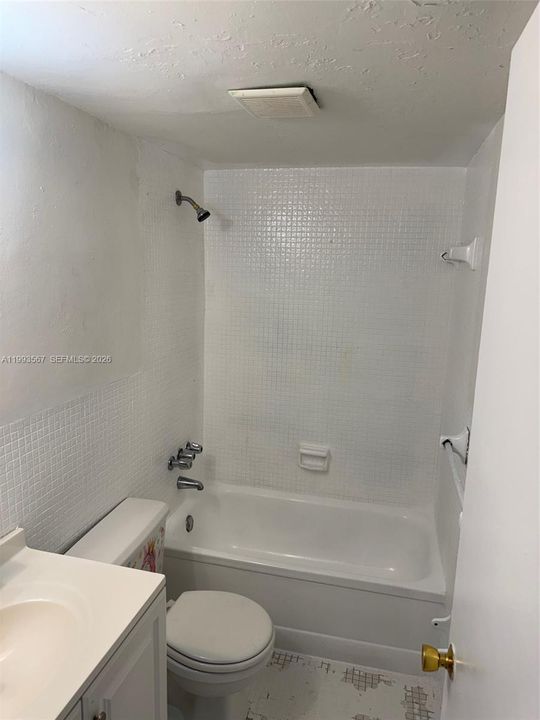 En Renta: $1,800 (2 camas, 2 baños, 797 Pies cuadrados)