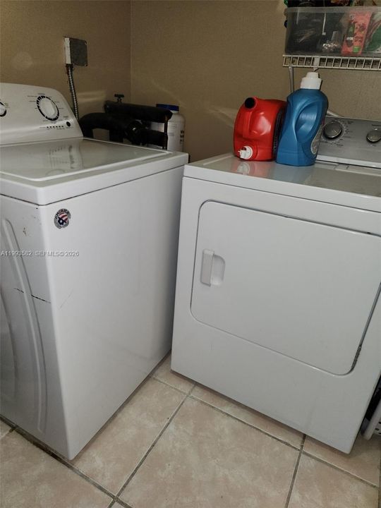 Recently Rented: $4,100 (4 beds, 2 baths, 1692 Square Feet)