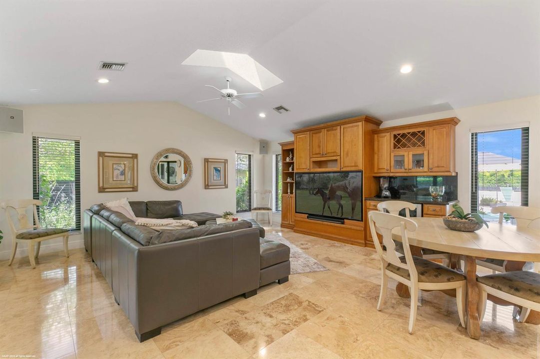 14965 Oatland Ct 024