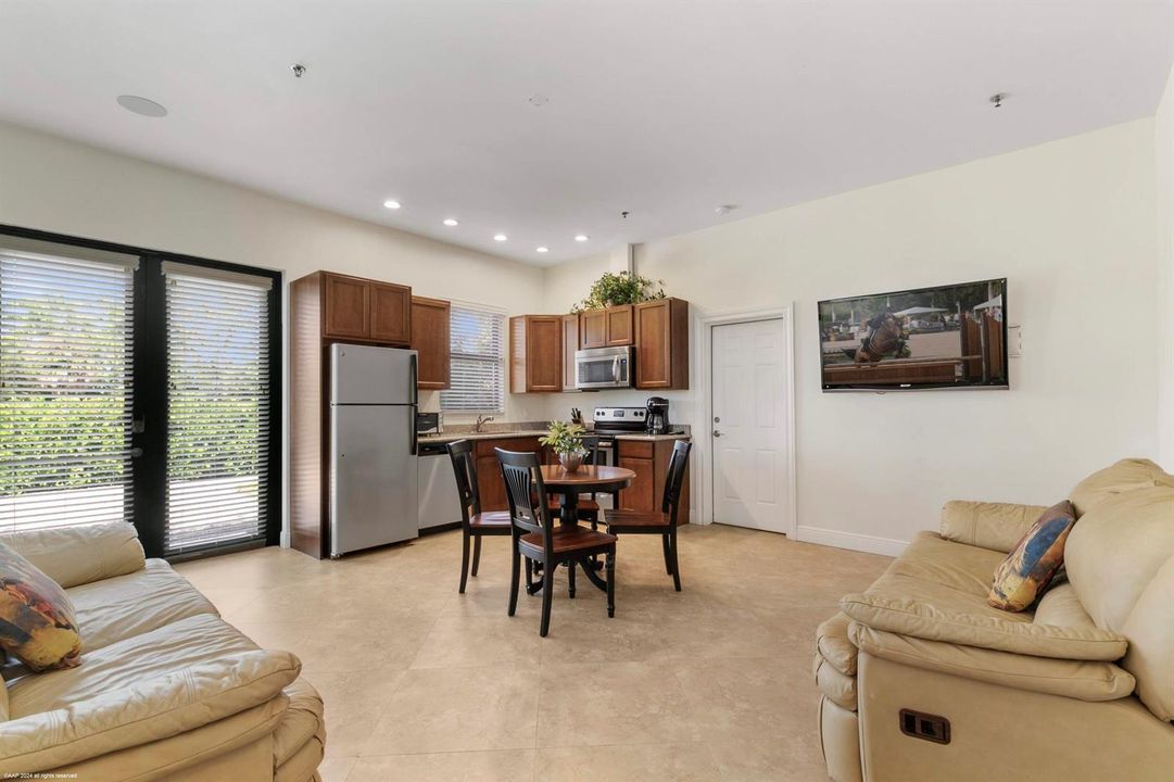 14965 Oatland Ct 033