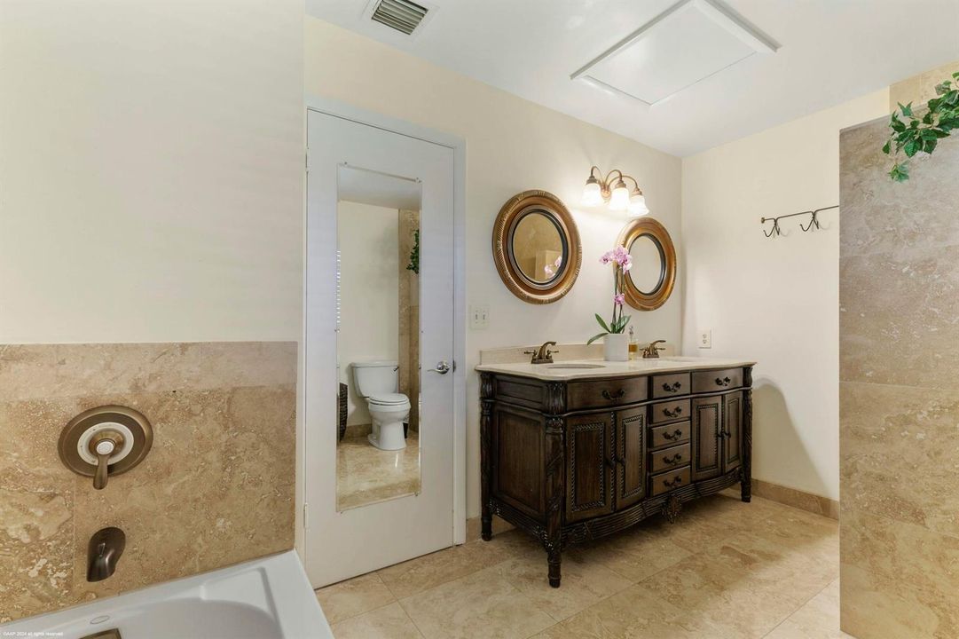 14965 Oatland Ct 037