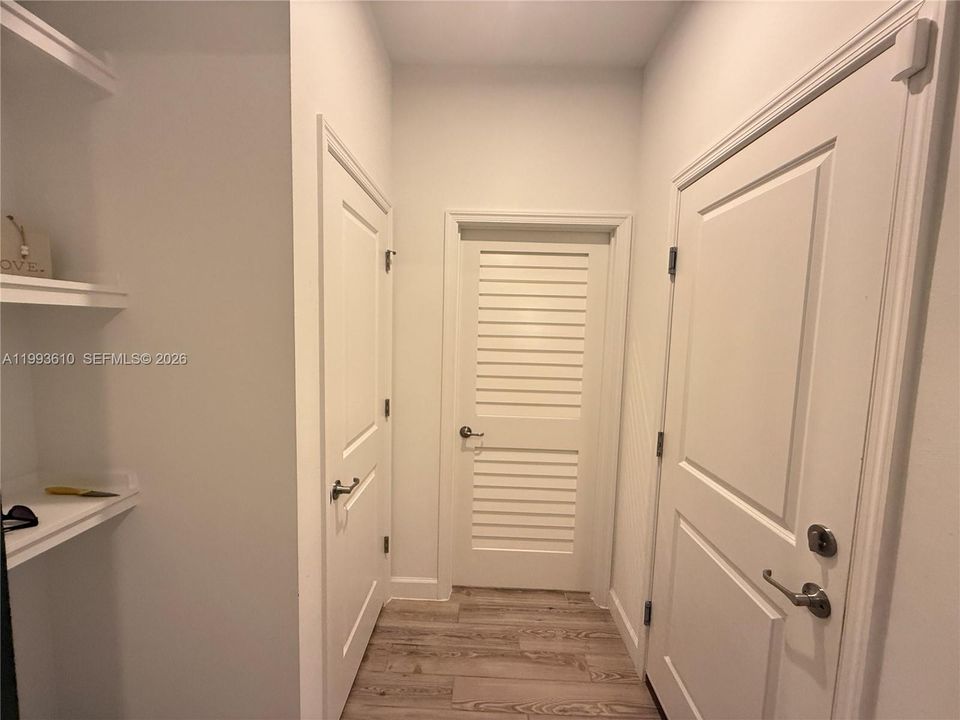 For Sale: $485,000 (4 beds, 2 baths, 2209 Square Feet)