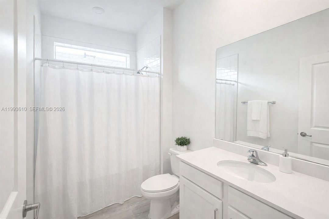 For Sale: $485,000 (4 beds, 2 baths, 2209 Square Feet)