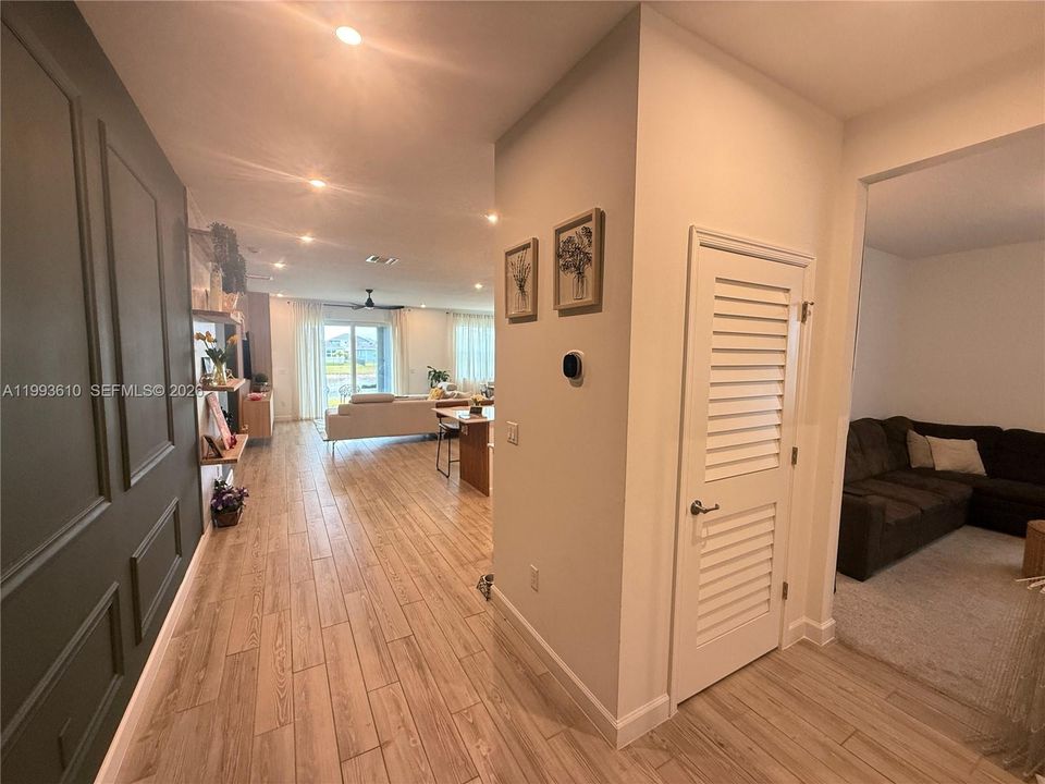 For Sale: $485,000 (4 beds, 2 baths, 2209 Square Feet)