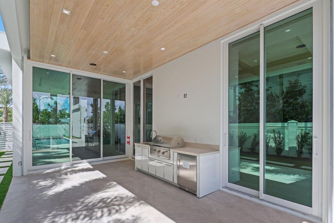 Summer Kitchen