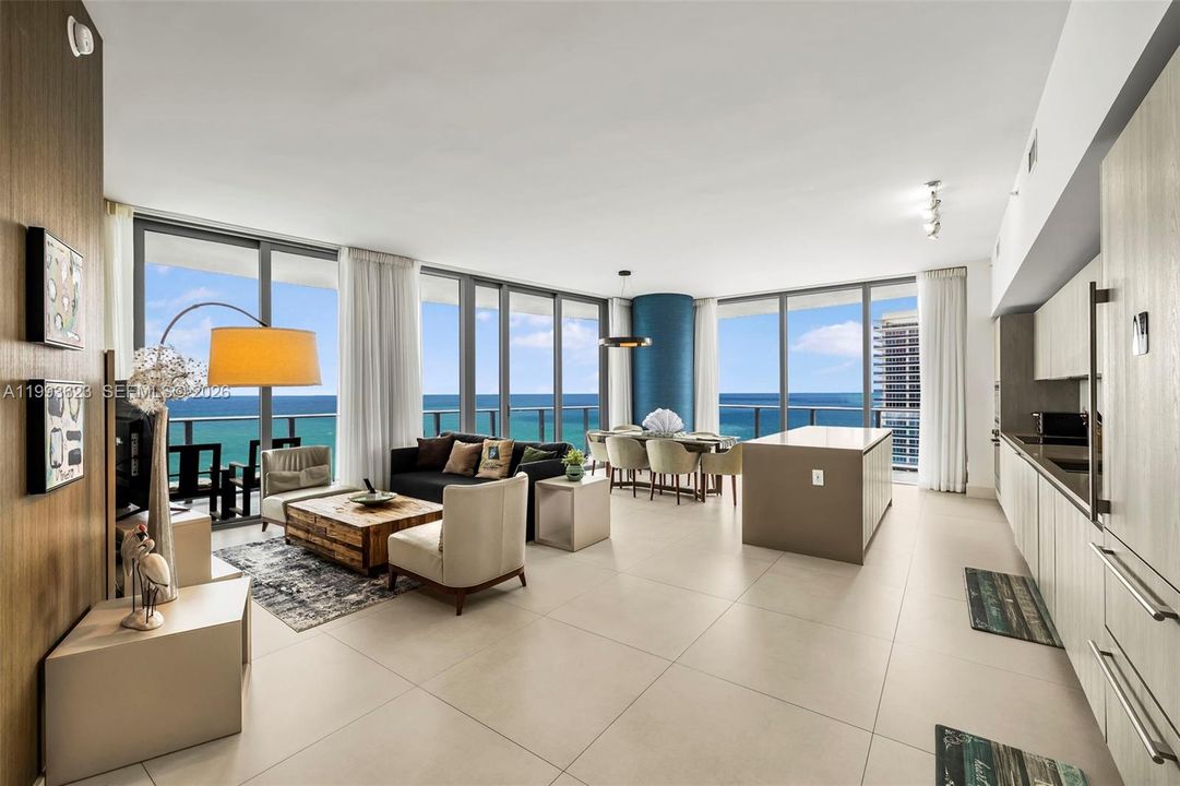 En Venta: $1,799,000 (3 camas, 3 baños, 1752 Pies cuadrados)