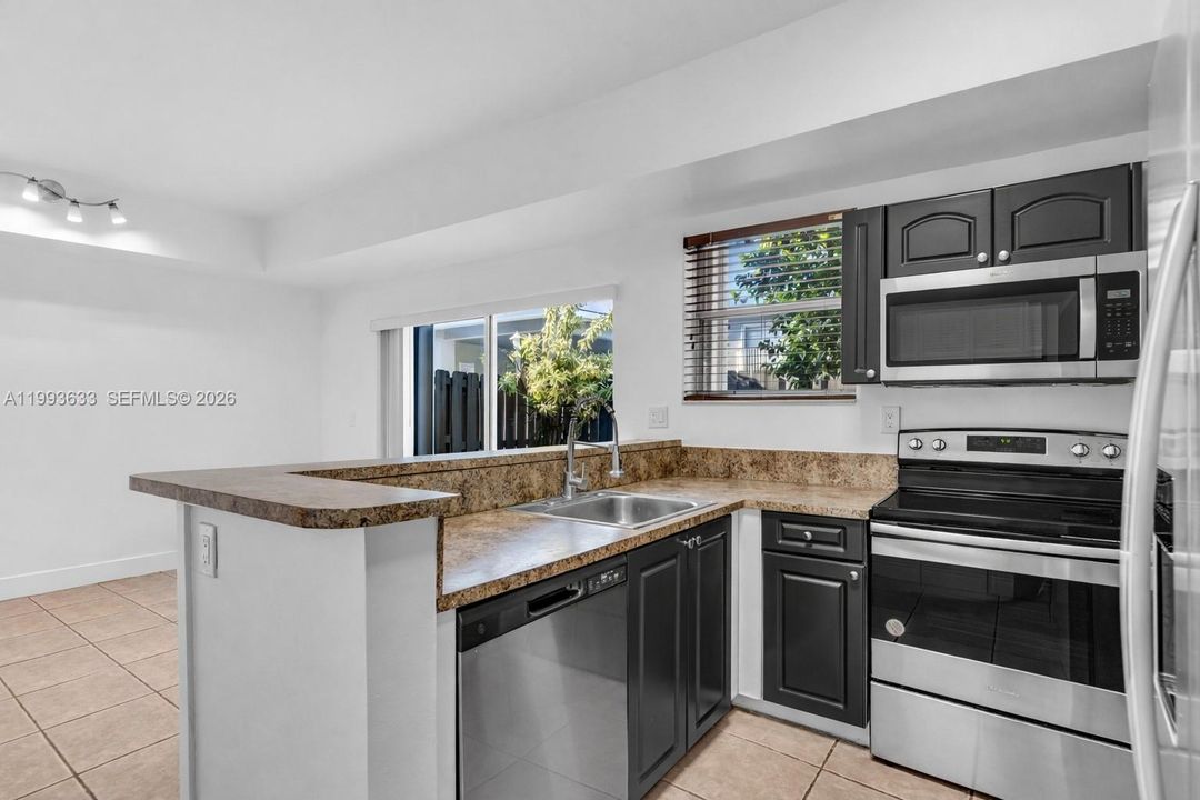 En Renta: $3,100 (3 camas, 2 baños, 1380 Pies cuadrados)