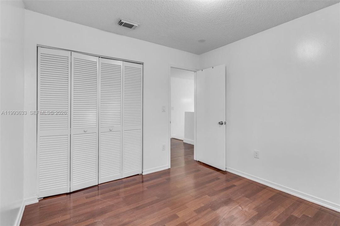 En Renta: $3,100 (3 camas, 2 baños, 1380 Pies cuadrados)