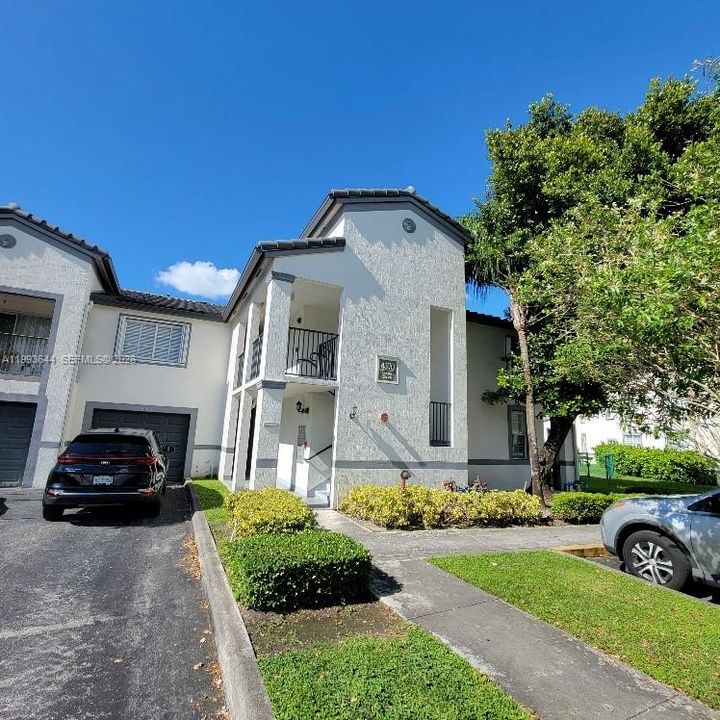 En Venta: $310,000 (1 camas, 1 baños, 743 Pies cuadrados)