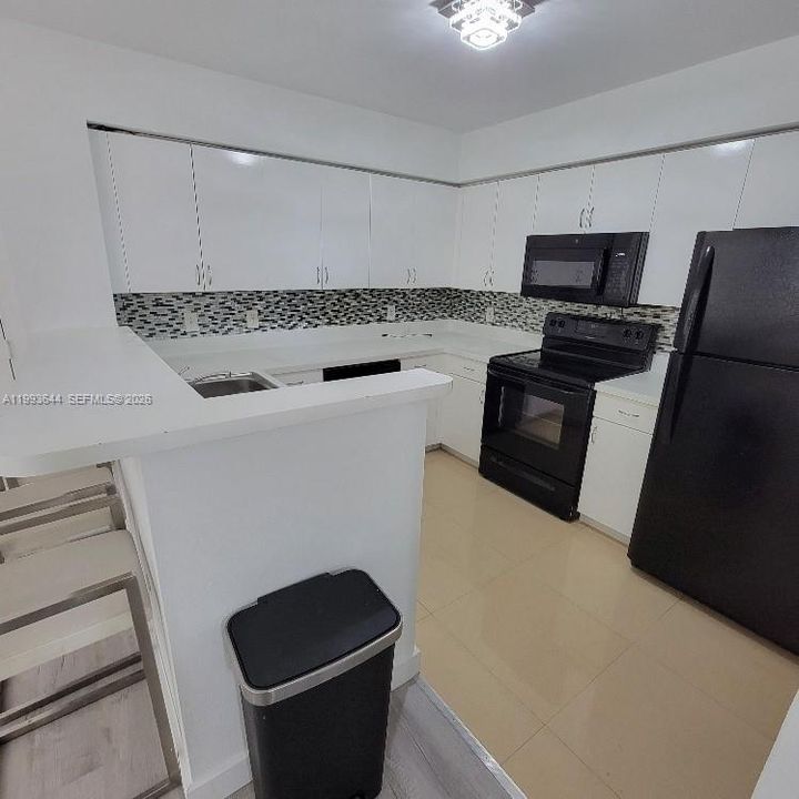 En Venta: $310,000 (1 camas, 1 baños, 743 Pies cuadrados)