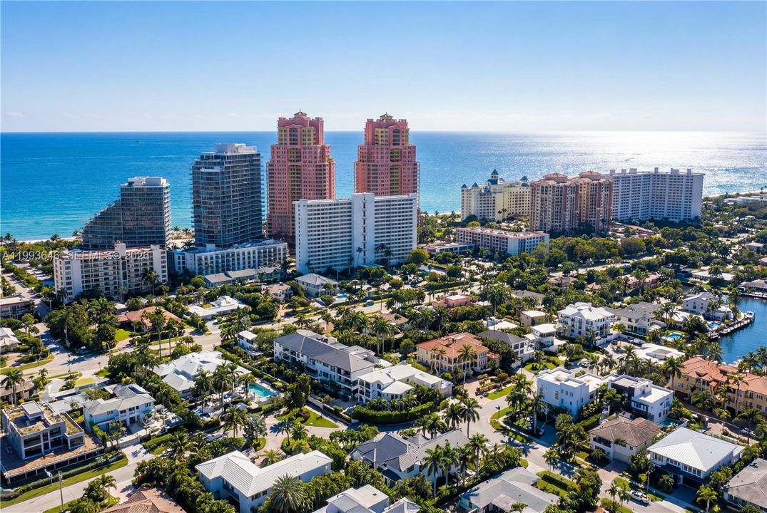 For Sale: $5,450,000 (3 beds, 3 baths, 2690 Square Feet)