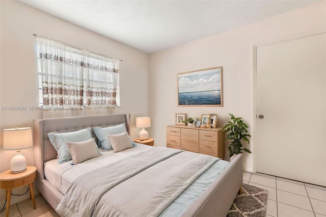 En Venta: $339,000 (3 camas, 2 baños, 1080 Pies cuadrados)