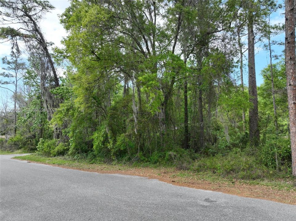 For Sale: $27,000 (0.18 acres)