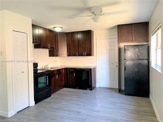 For Rent: $1,200 (2 beds, 1 baths, 810 Square Feet)