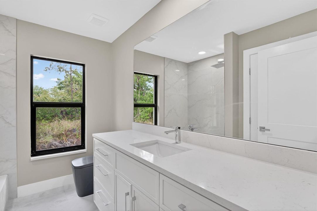 42-web-or-mls-P1171151