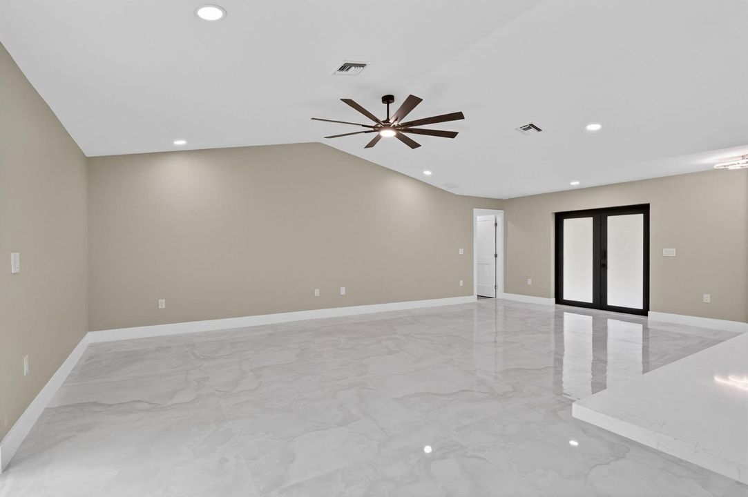 57-web-or-mls-P1171205