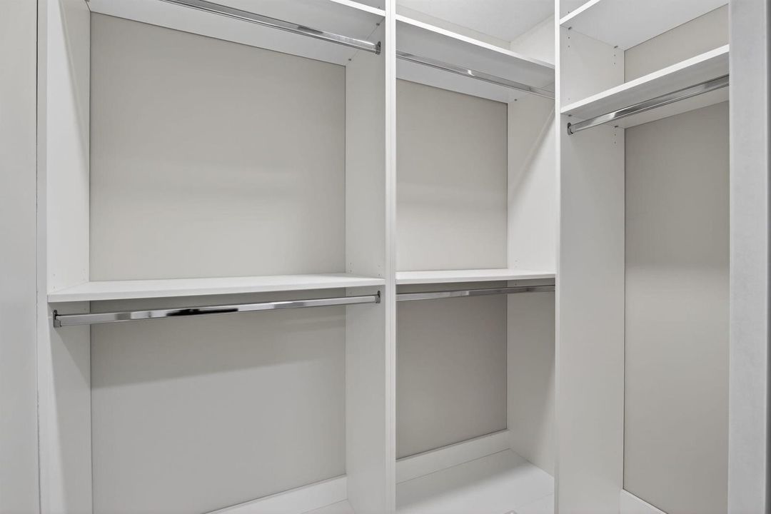 32-web-or-mls-P1171108