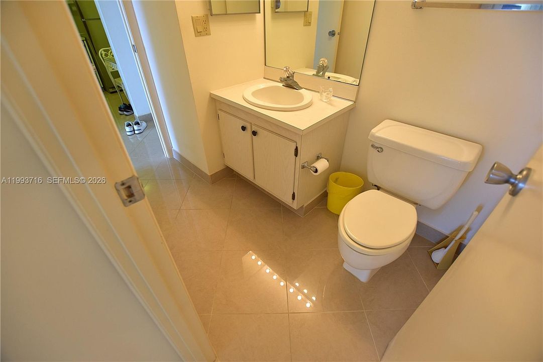 Activo con contrato: $182,490 (1 camas, 1 baños, 913 Pies cuadrados)