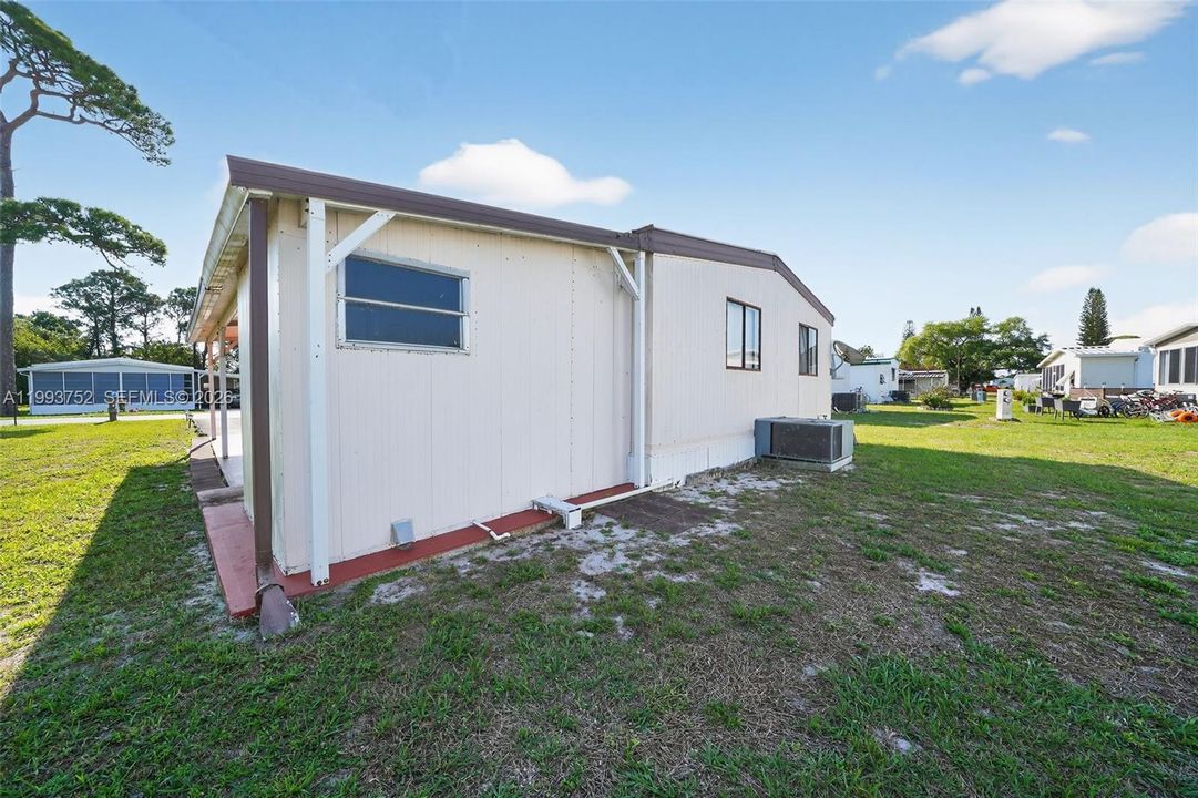 For Sale: $25,000 (2 beds, 1 baths, 1100 Square Feet)