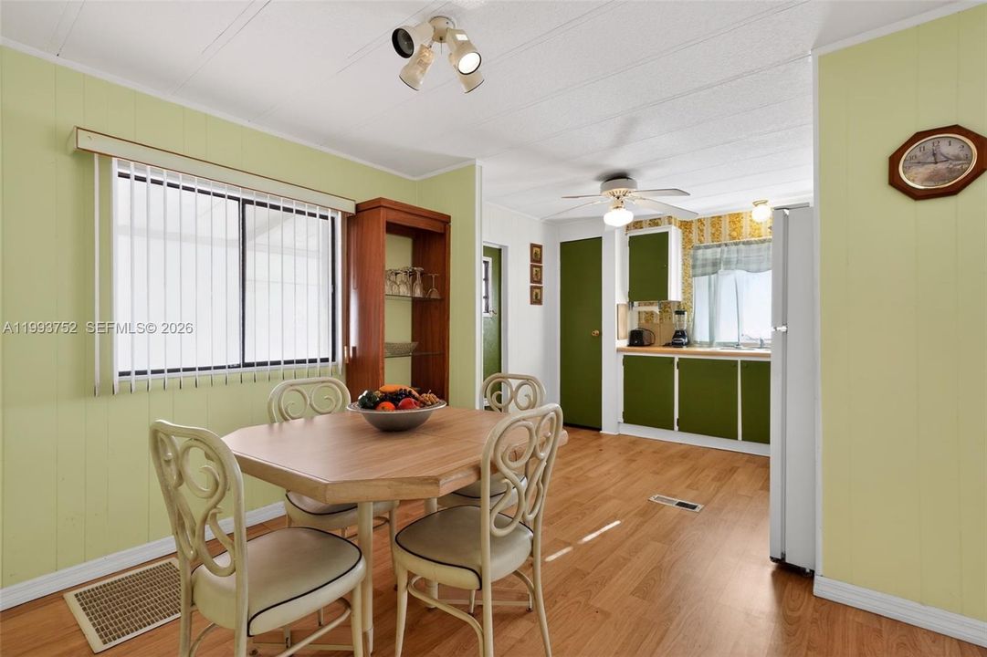 For Sale: $25,000 (2 beds, 1 baths, 1100 Square Feet)