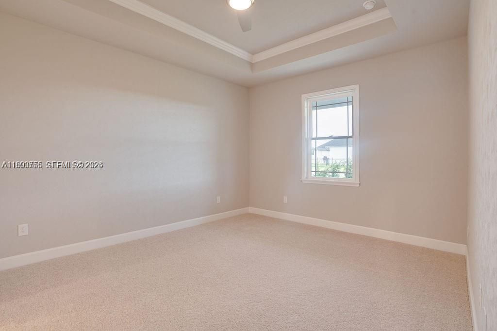 For Rent: $2,400 (3 beds, 2 baths, 2017 Square Feet)