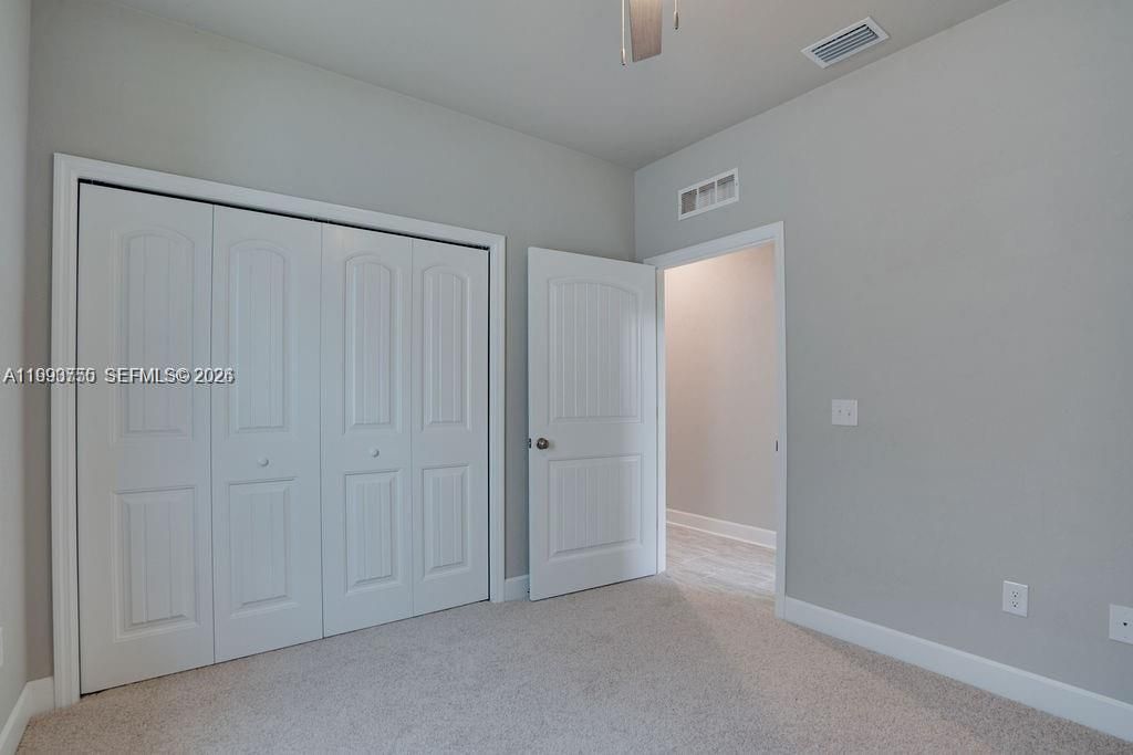 For Rent: $2,400 (3 beds, 2 baths, 2017 Square Feet)