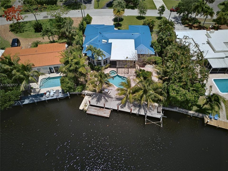 For Rent: $9,500 (4 beds, 4 baths, 2307 Square Feet)