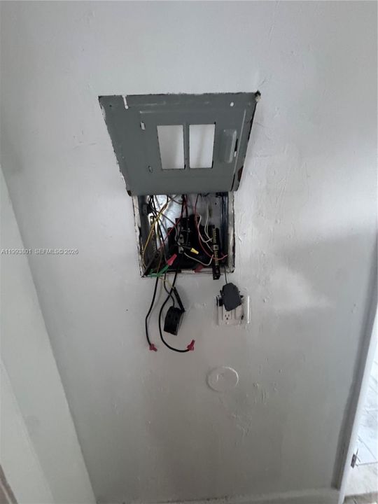 For Sale: $399,000 (0 beds, 0 baths, 1349 Square Feet)