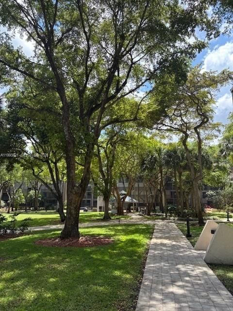 For Sale: $279,000 (2 beds, 2 baths, 1383 Square Feet)